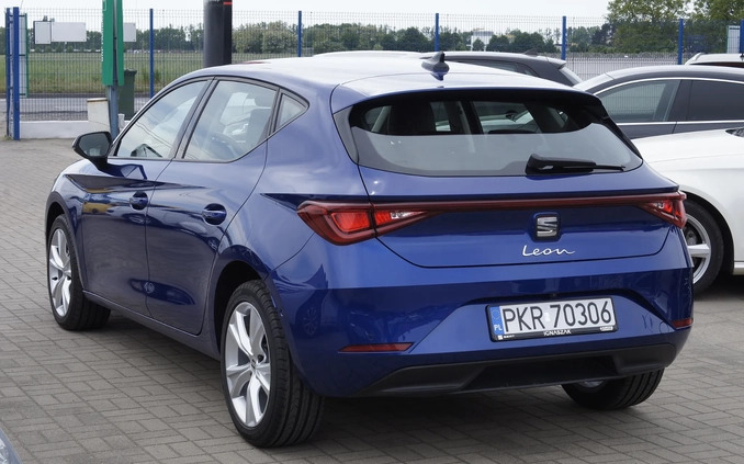 Seat Leon cena 77500 przebieg: 65906, rok produkcji 2021 z Kozienice małe 742